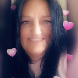 Meet your Posher, Loretta